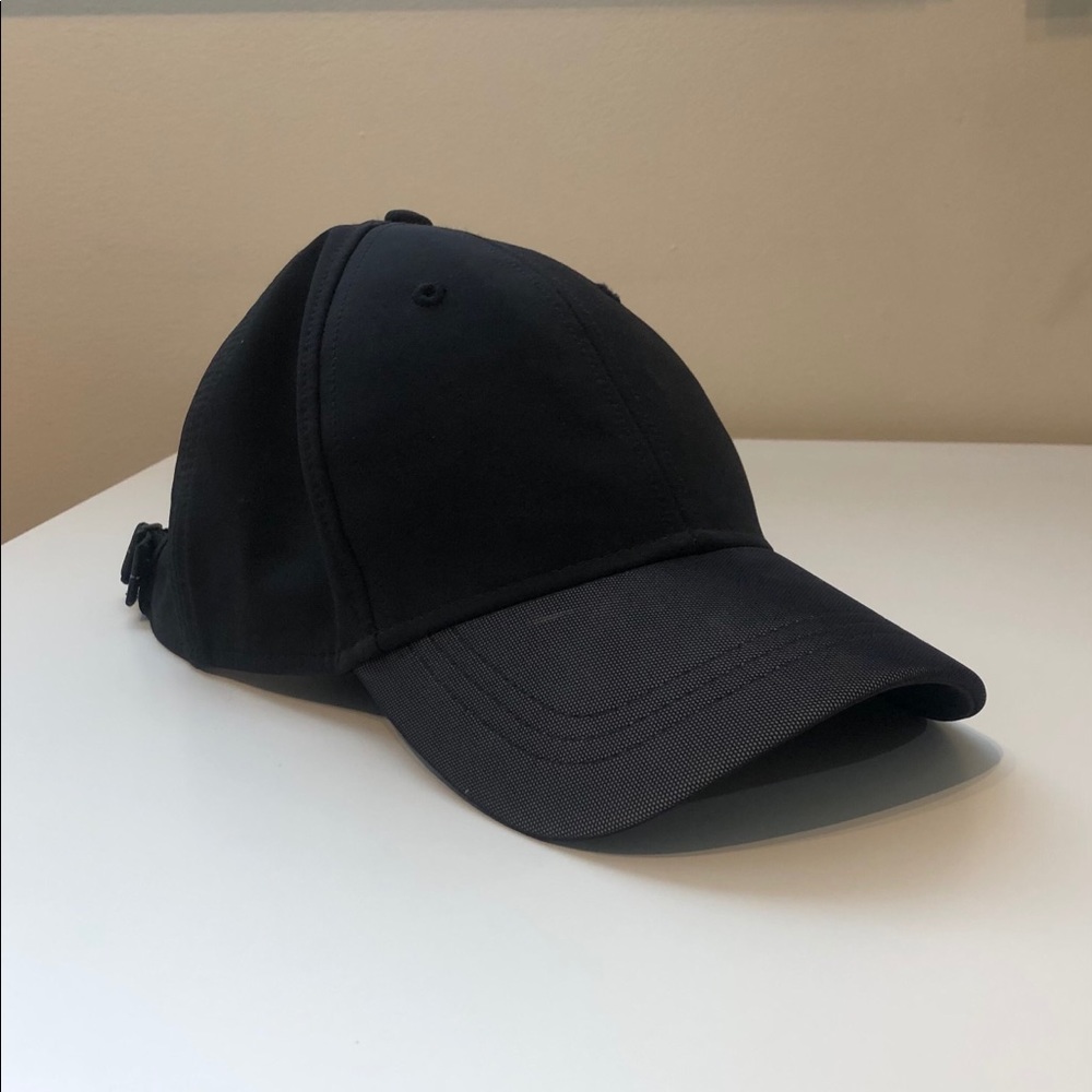Lululemon Reflective Hat
